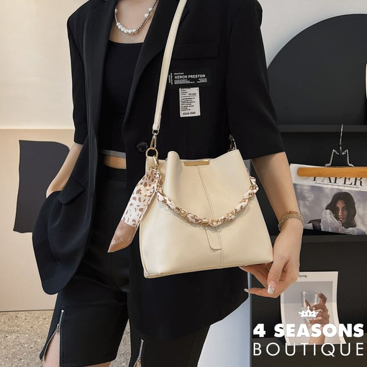 Popular Large-Capacity Bucket Bag For Women 2022 New Fashion Messenger Niche Casual Commuter