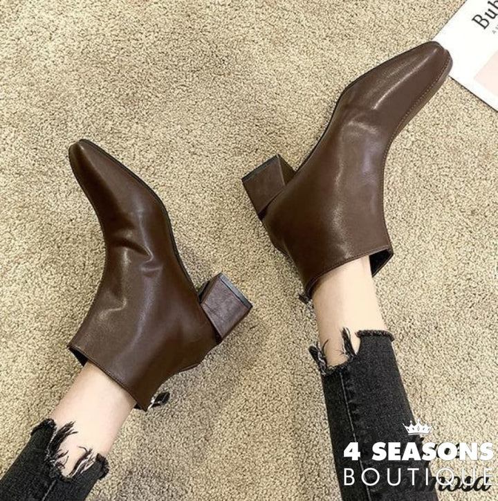 Bota Jessica Marrom / 33 200000998