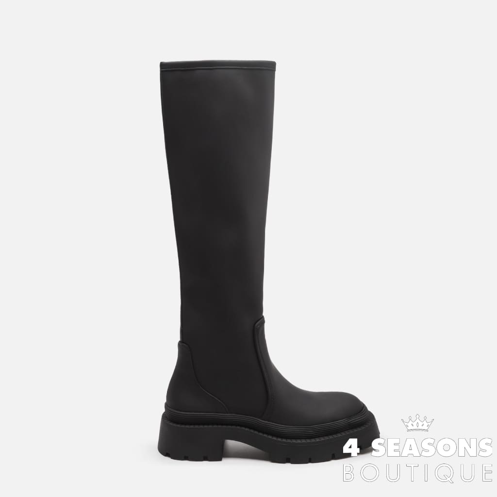 Bota Astik Preto / 34