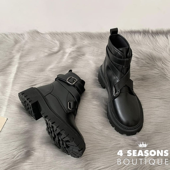 Bota Open Preto / 33