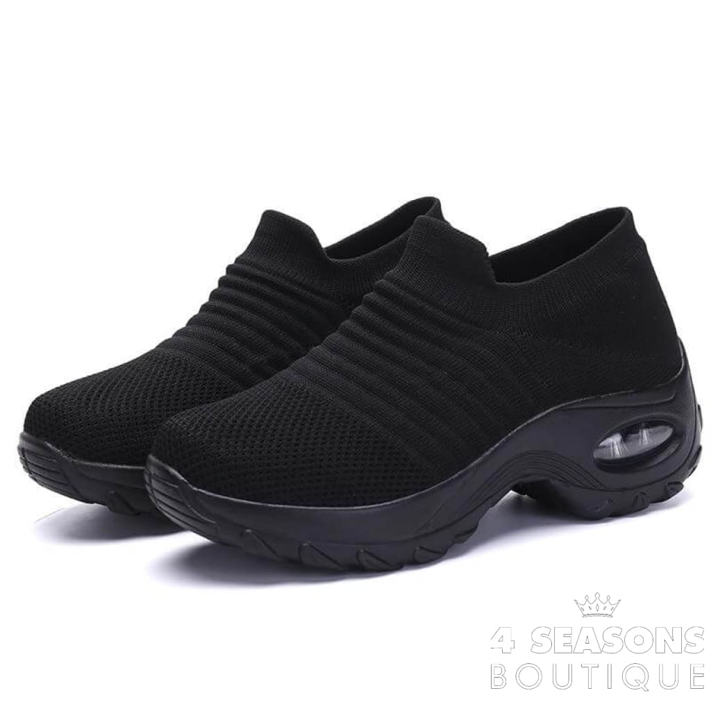 Tênis Pump Todo Preto / 33 All